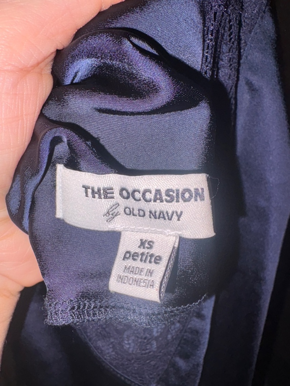 The Occasion by Old Navy Satin V-Neck Maxi Dress / Navy Blue - Picture 3 of 4